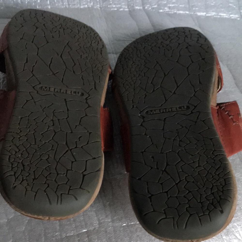 Merrell Leather Slip On Sandals - Picture 5 of 5